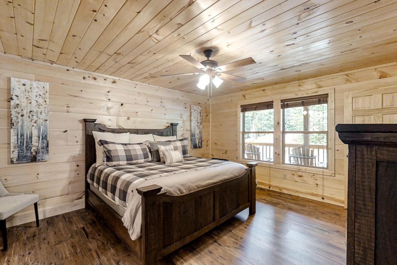 Misty Mountain Retreat Villa Сивиървил Екстериор снимка