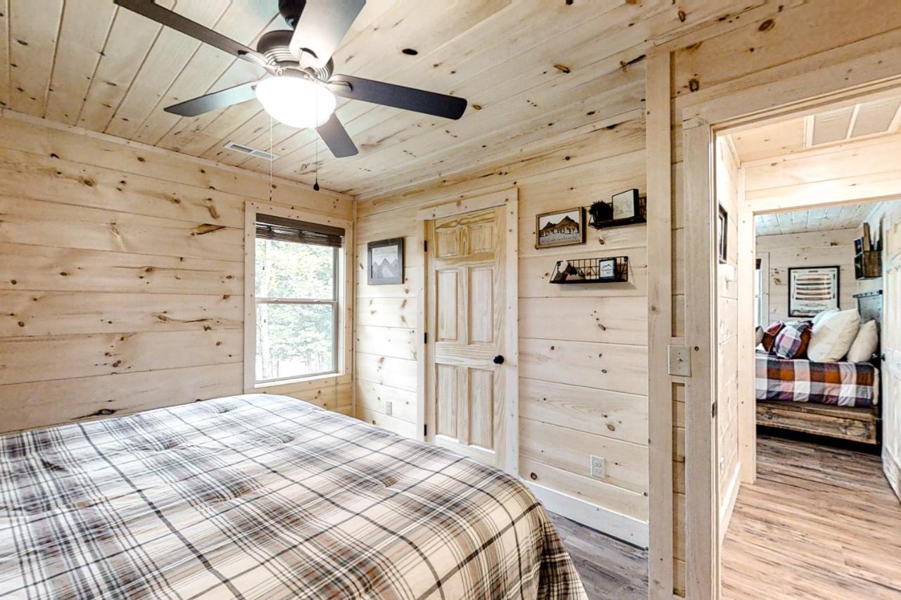 Misty Mountain Retreat Villa Сивиървил Екстериор снимка