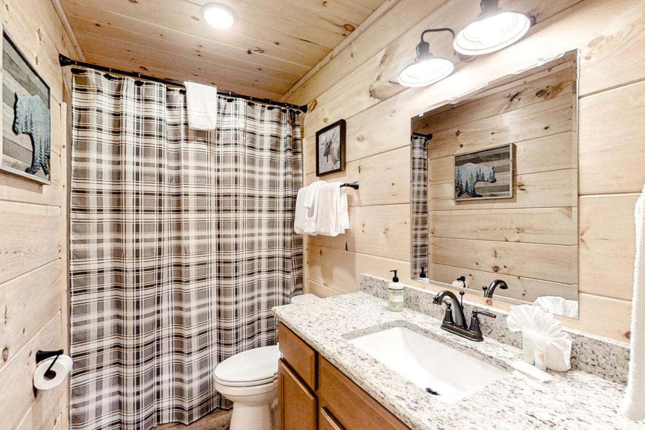 Misty Mountain Retreat Villa Сивиървил Екстериор снимка