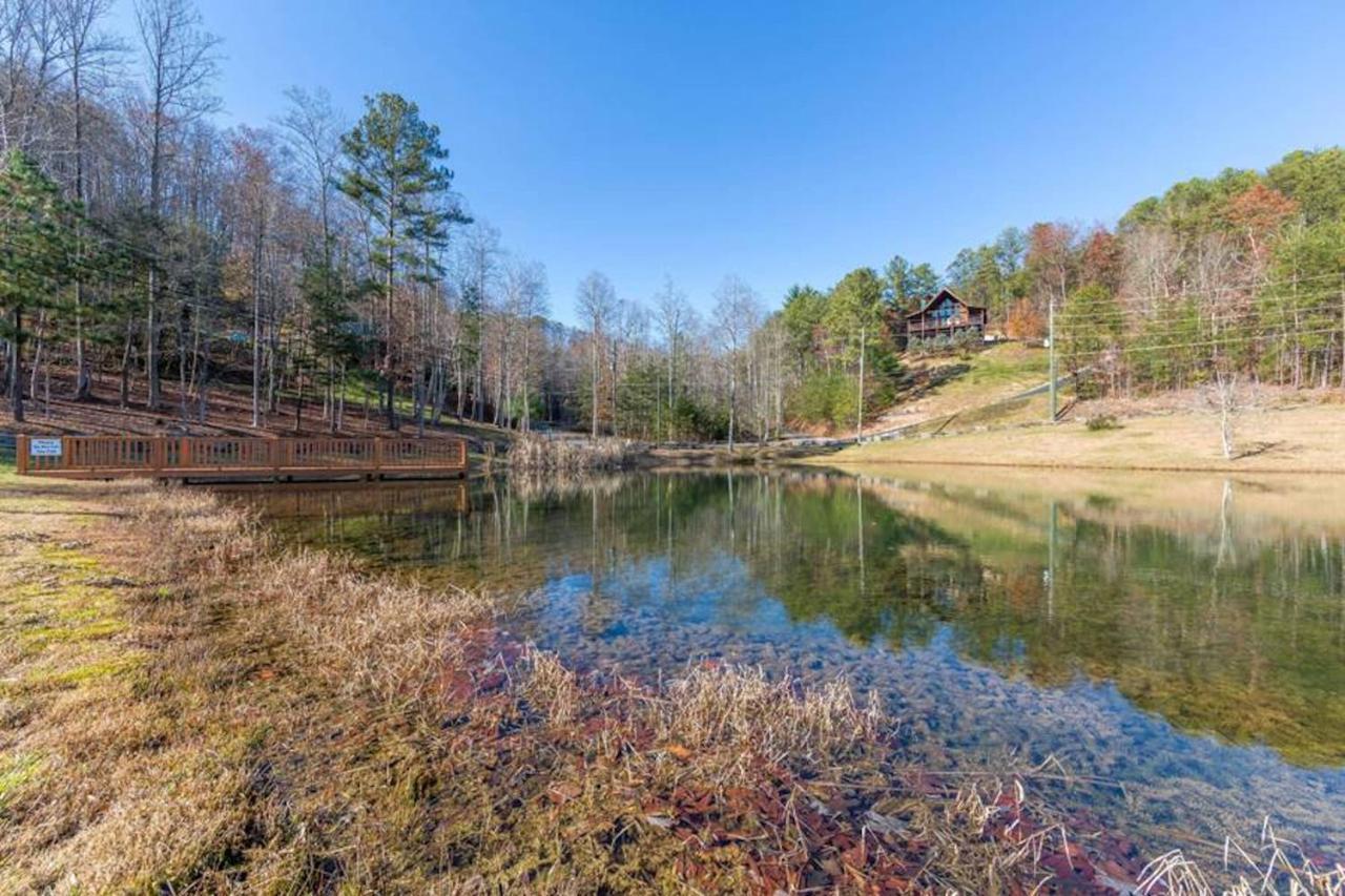 Misty Mountain Retreat Villa Сивиървил Екстериор снимка