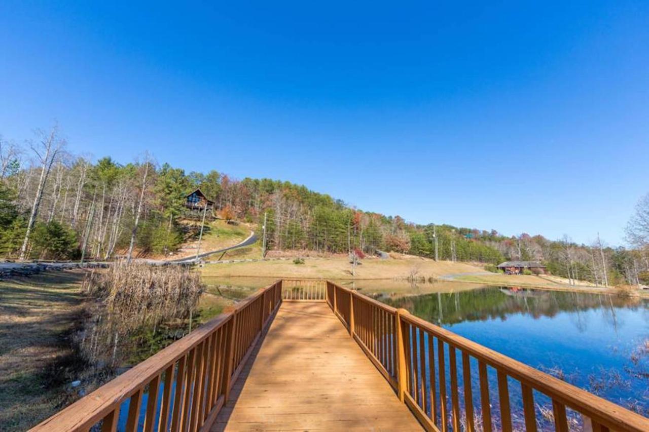 Misty Mountain Retreat Villa Сивиървил Екстериор снимка